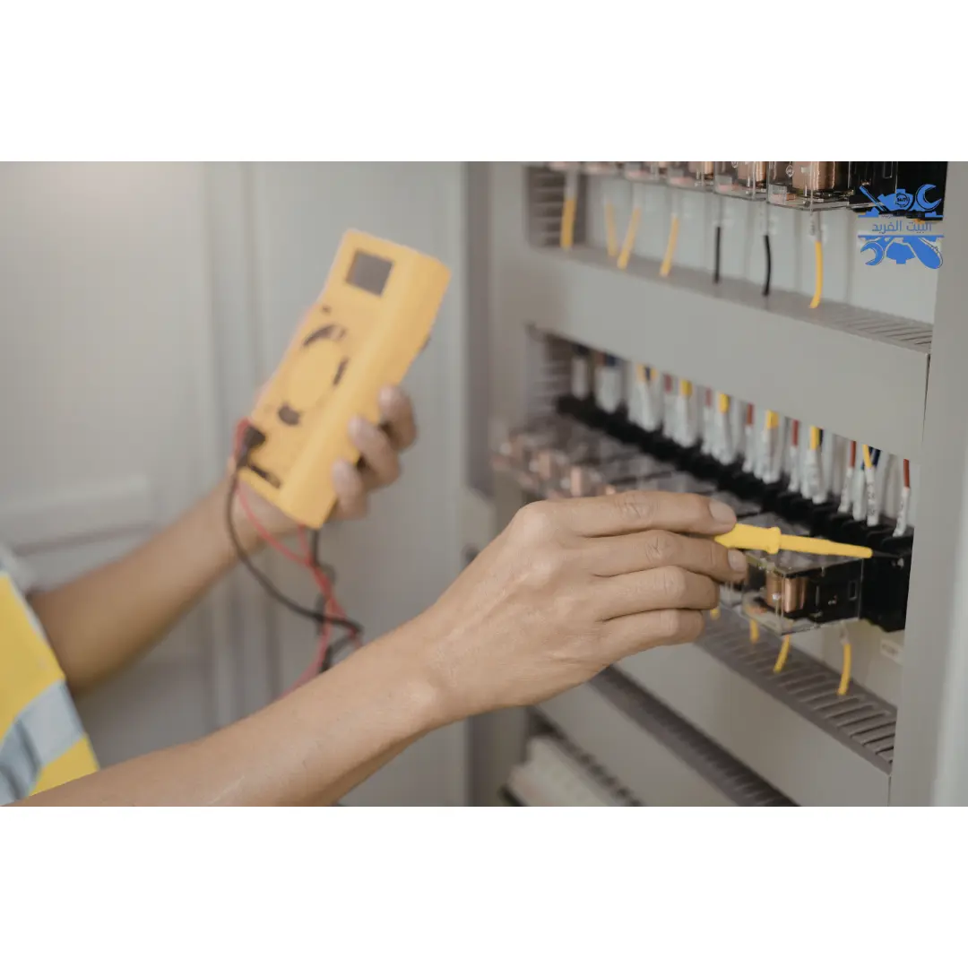 الأدوات المستخدمة في الكهرباء